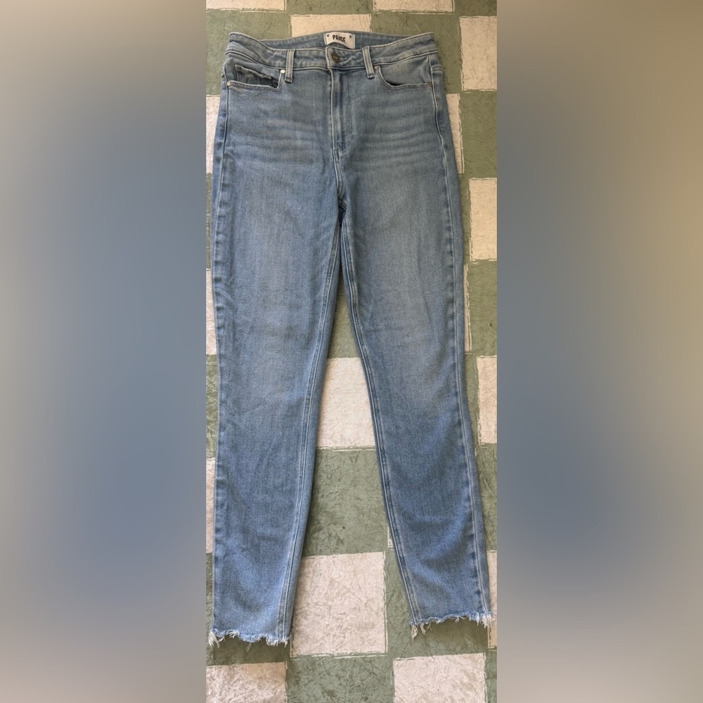 Paige Classic Blue Women's Jeans with flared Bottom - Never Worn - Size 29